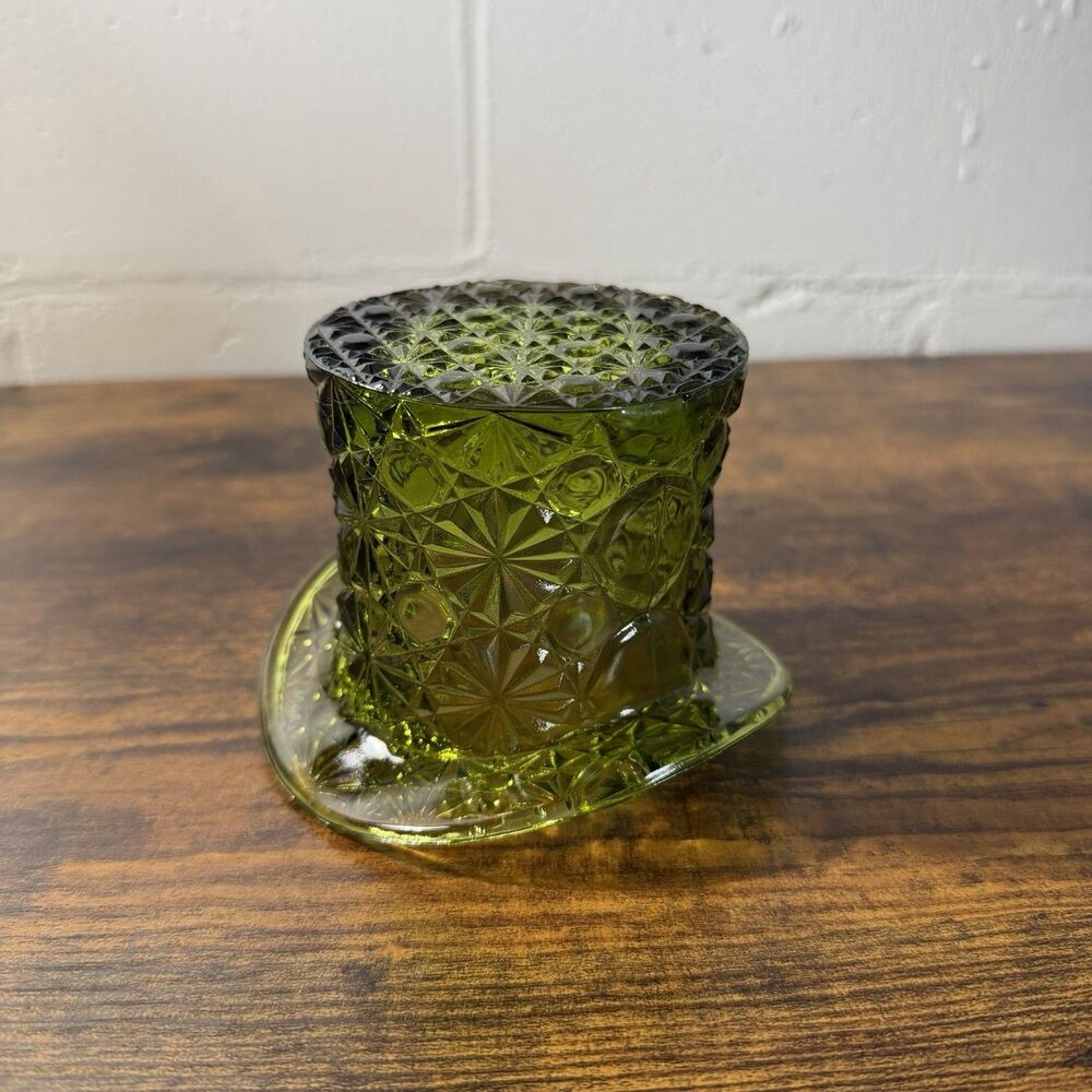 Vtg Fenton Glass Trinket Holder Top Hat 3.25” H Daisy Button Olive Green Vase **